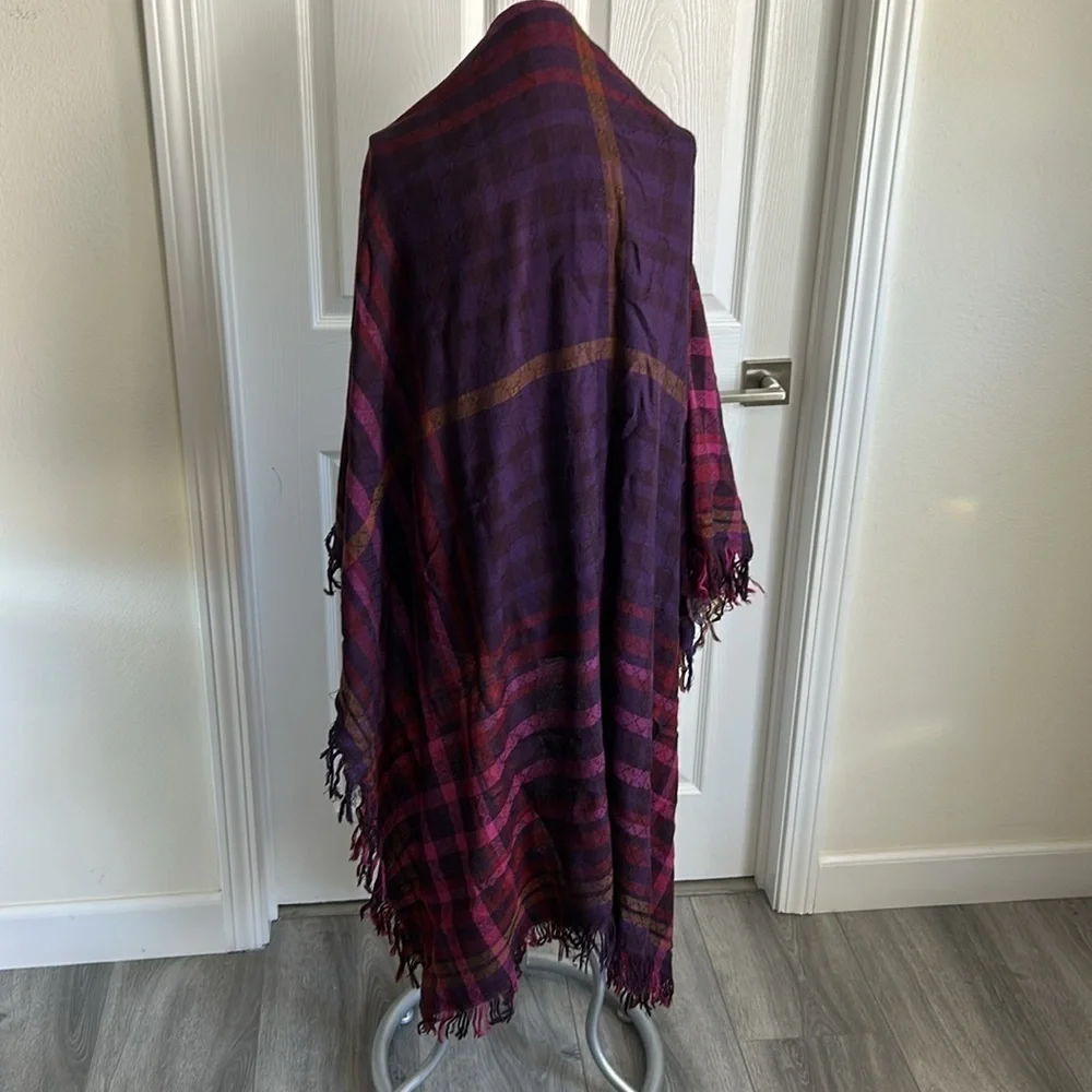 GUCCI Checkered Wool Scarf in Rich Red and Deep Purple